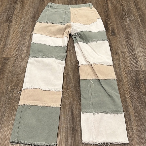 Shein Women’s Patchwork Jeans - Size Small - Picture 3 of 5